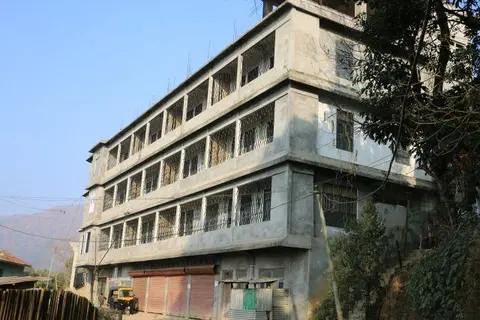 Lorrain English School
